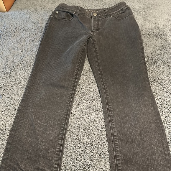 Women’s black jeans size 00 (short) - Picture 3 of 3